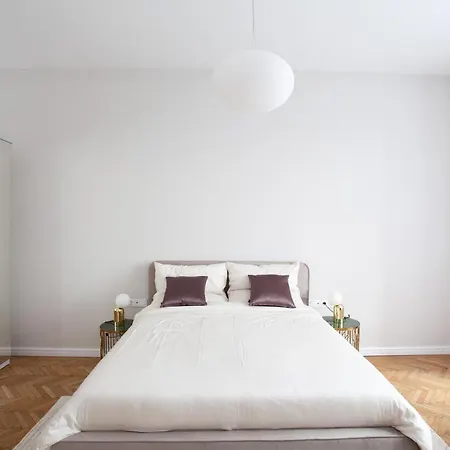 Appartement Real Deluxe Next To Danube