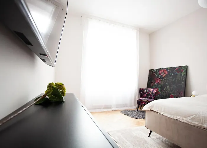 Real Deluxe Next To Danube *