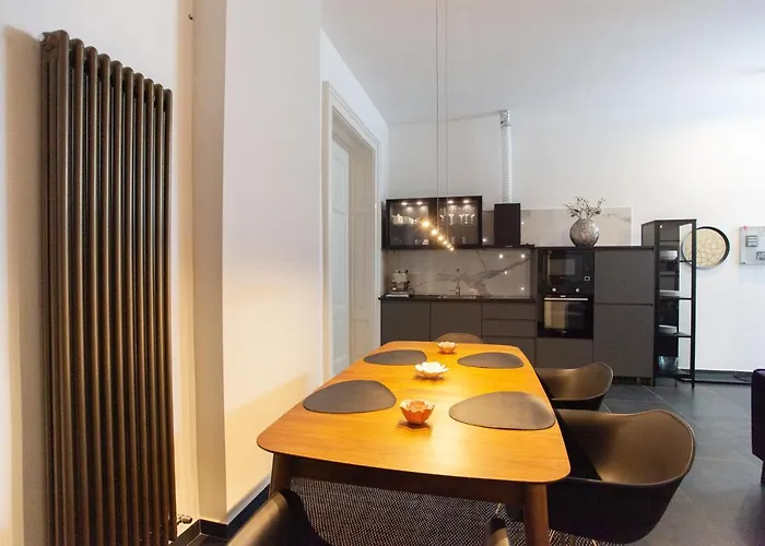Real Deluxe Next To Danube * Budapest