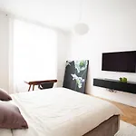 Lejlighed Real Deluxe Next To Danube Budapest
